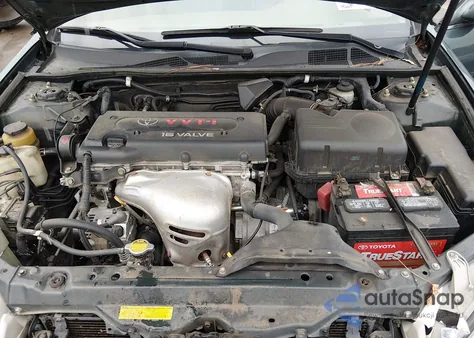 2002 Toyota Camry Xle z USA, uszkodzony, nr VIN 4T1BE30KX2U600688